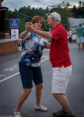 DennisGuffey_DancingCouple_CCH