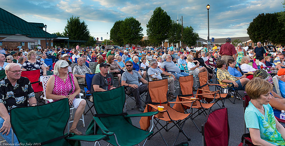 DennisGuffey_TheAudience-2_CCH