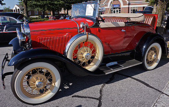 JudyTuthill_AntiqueCarShow_CCH