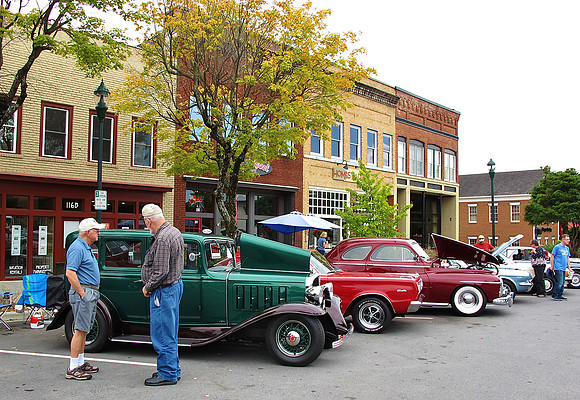D Trochim_0088Car Show 0n Main_ CCH.jpeg