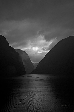 2_Early Light